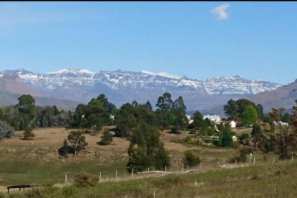 The Underberg Cottage Exterior photo